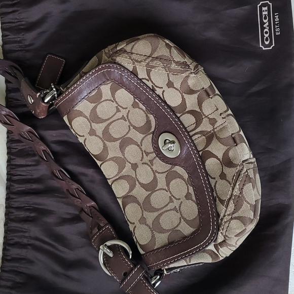 Coach Handbags - COACH SIGNATURE BROWN FABRIC & LEATHER SHOULDER BAG